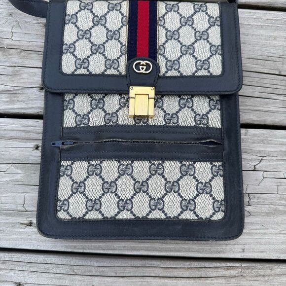 Gucci Crossbody Bag in Black and Red with Gold Accent - Picture 3 of 11